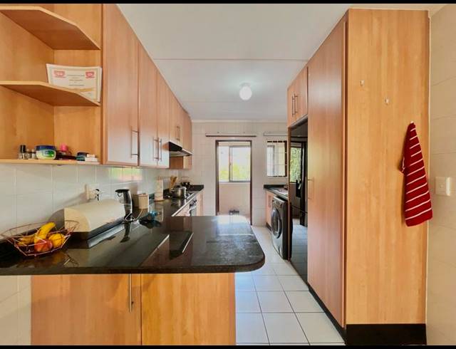 2 BEDROOM APARTMENT FOR SALE IN MORNINGSIDE